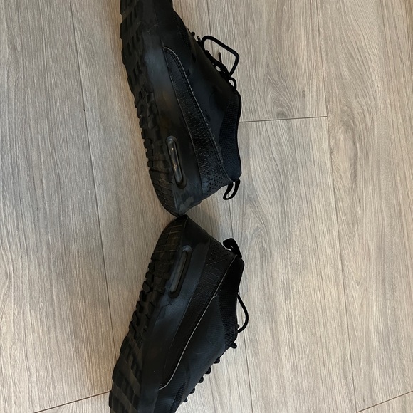 NIKE sneakers all black - Picture 2 of 4